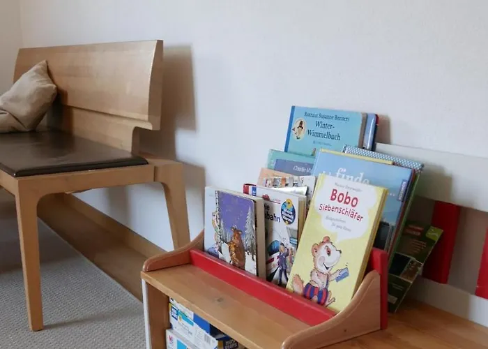 Familienfreundliche Mit Terrasse Und Garten شقة